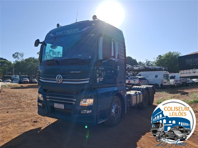 VOLKSWAGEN 29.530 MTM 6X4 ANO 2023/2024