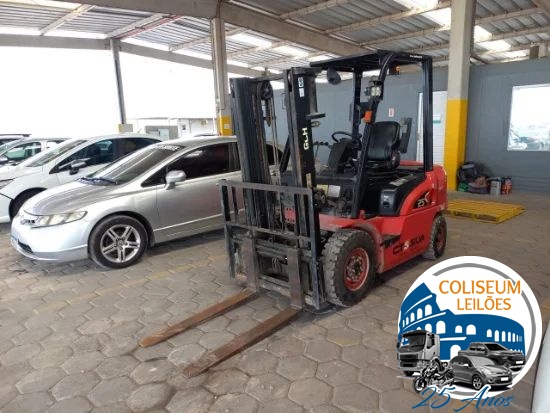 Empilhadeira Hangcha CPCD25XRG2 - Ano 2022/2022